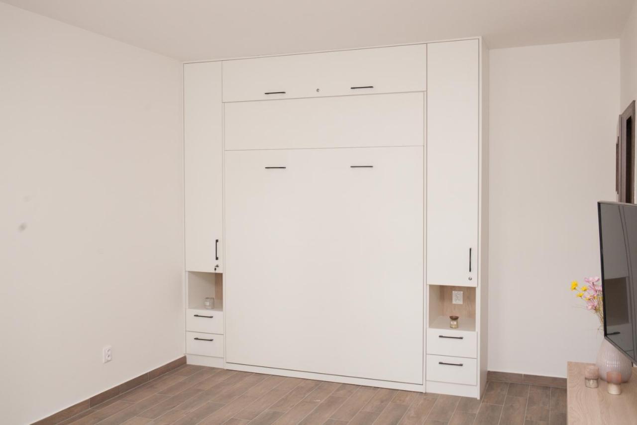 Apartman Horni Misecky J4 ภายนอก รูปภาพ