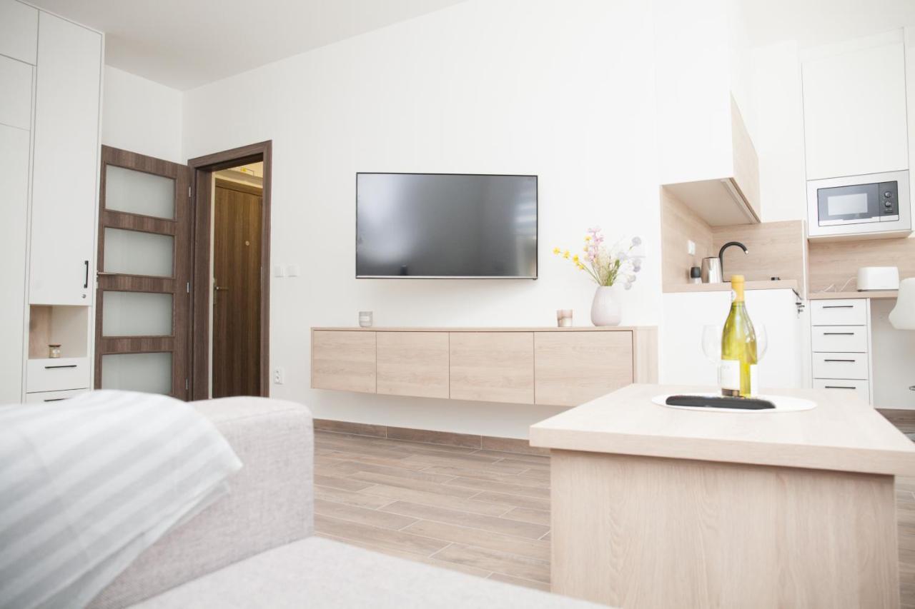 Apartman Horni Misecky J4 ภายนอก รูปภาพ