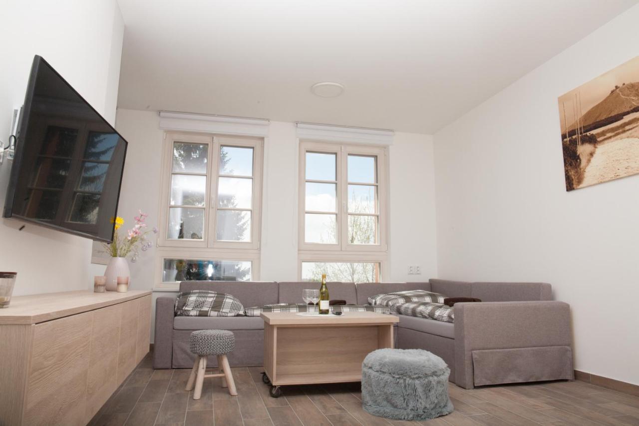Apartman Horni Misecky J4 ภายนอก รูปภาพ