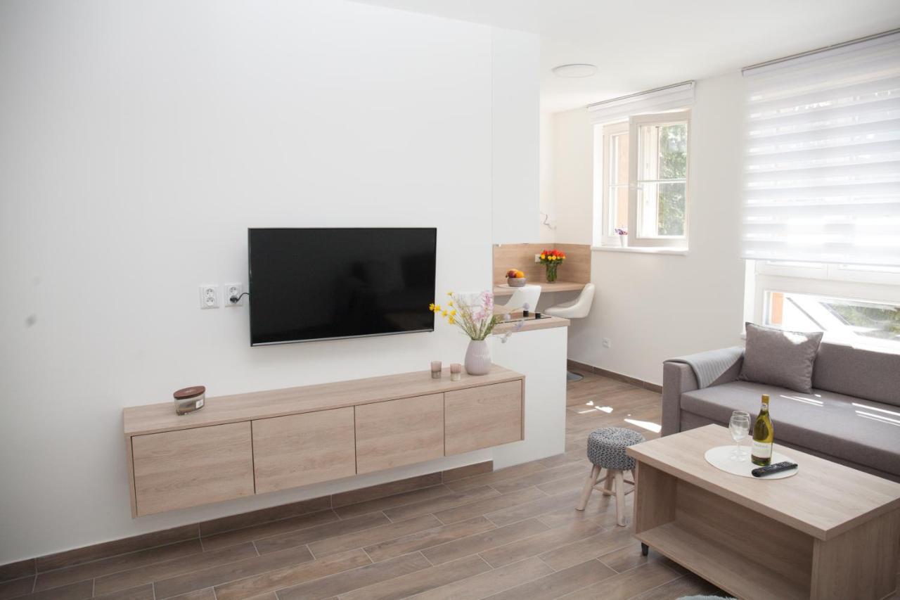 Apartman Horni Misecky J4 ภายนอก รูปภาพ